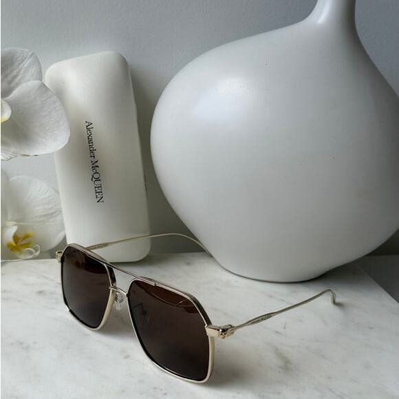 NEW Alexander McQueen AM0372S Gold Aviator Sunglasses main image 6